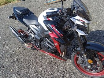 Suzuki GSX-S 750