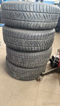 Pirelli scorpion winter 235/55R18
