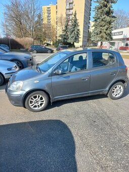Prodej automobilů Toyota Yaris 4d4
