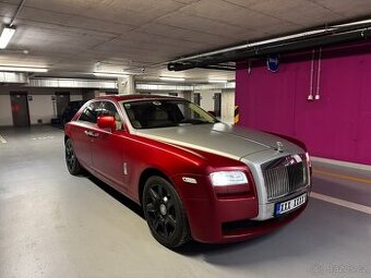 Rolls Royce Ghost plná výbava