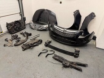 Opel Zafira C Tourer přední část vozidla