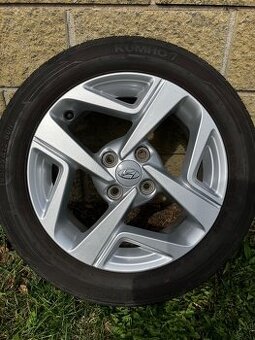 Hyundai i10 kola letní komplet