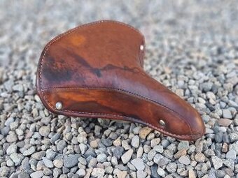 Staré kožené sedlo