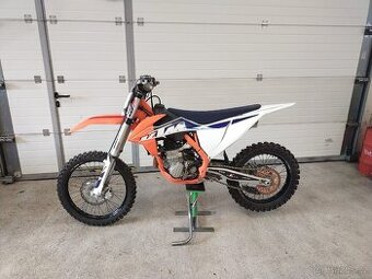 Motorka KTM 450 SX-F 2022 MOTOKROS
