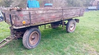 Vlečka 3,5t sklápění klikou