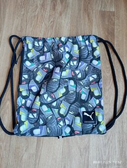 Prodám vak značka PUMA.Koupený ve Sport.