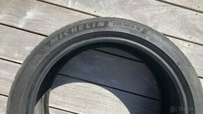 Zimní pneu Michelin Pilot Alpin 5 235/40 R19