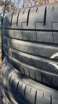 Letní pneu Pirelli 245/35 r20, 305/30 r21