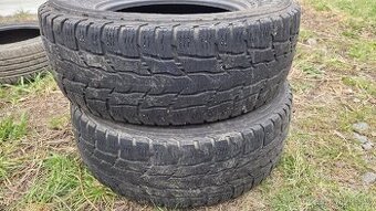 Pneu 225/70 R15C - 1