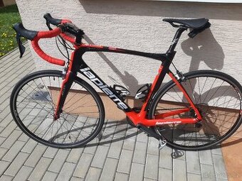Prodám karbonové silniční kolo Lapierre AIRCODE 300