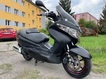 Suzuki Burgman 125