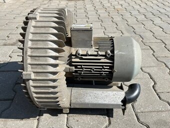 Dmychadlo Gardner Denver 2,2 kW – turbína/vakuové čerpadlo