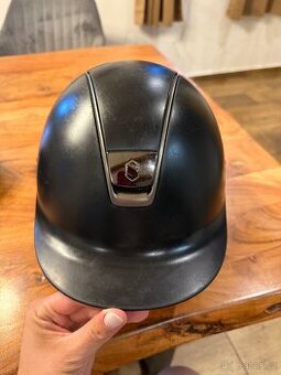 Samshield helma