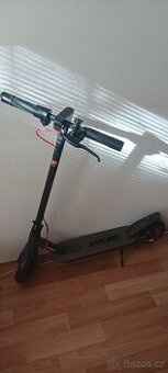 Elektro koloběžka Ducati