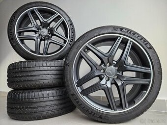 Orig. Mercedes AMG - Letní 255/40/20 - Zánovní