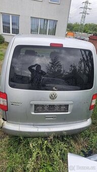 VW CADDY PÁTÉ DVEŘE