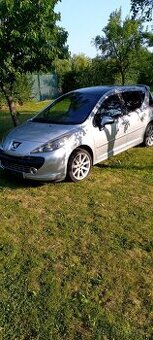 Peugeot 207 rc