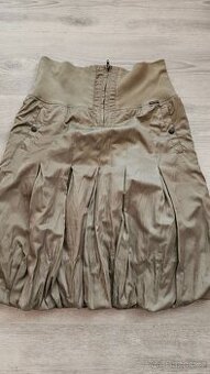 Khaki sukýnka balonový střih 40-42/ M-L