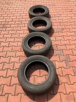 Hyundai IX20, 4x pneu 195/65 R15 Letní