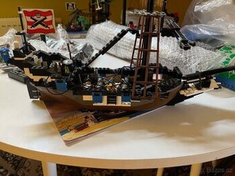 LEGO 6271 Imperial Flagship (1992)