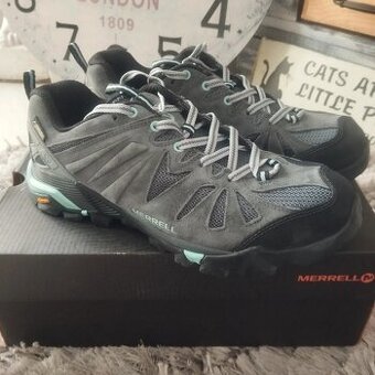 Dámské trekové boty Merrell Capra Gore -Tex vel.39