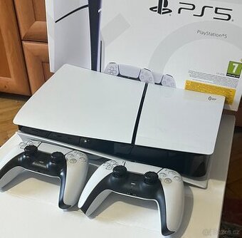PS5 SLIM 1TB 2x OVLADAČA