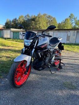 Yamaha MT03