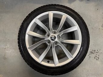 235/45 R18 98V Kompletní originální ALU sada Škoda Superb