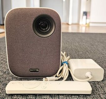 Xiaomi Mi Smart Compact Projector