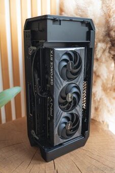 NOVÝ HERNÍ PC - i7-12700KF / 32GB RAM / 2TB SSD / RTX 4080S