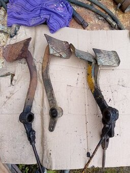 Zetor 3011-3511 pedál