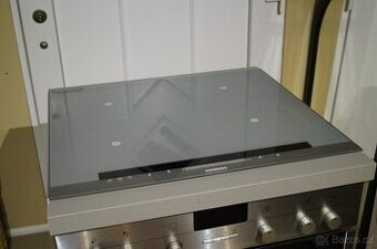 Sklokeramická indukční varná deska Siemens HMIP40C