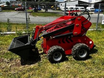 smykač, čelní nakladač, nakladač, celnak, smykový nakladač