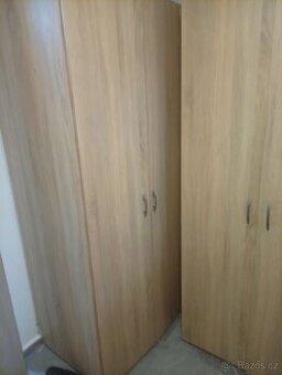 Šatní skříně