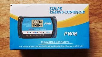 Solární regulátor 10A nabíjení s LCD displejem 12V24V Auto