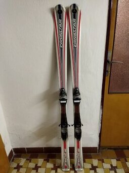 Lyže Dynastar 154 cm-zánovní