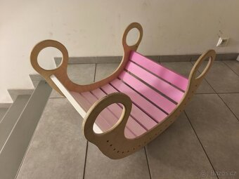 Houpačka Montessori