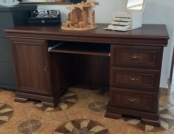 počítačový PC stolek, pracovní stůl z dřevotřísky Kora