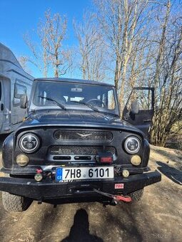 UAZ HUNTER