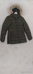 úžasný zimní kabát; dlouhá bunda Zara Xs