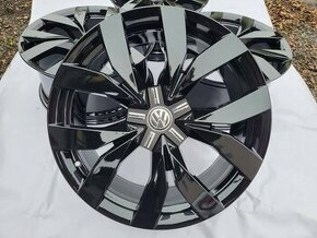 Alu kola Volkswagen Touareg 3 R20 Montero Black