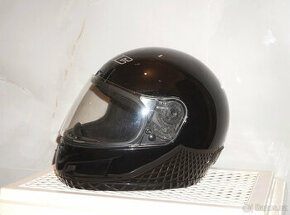 Málo jetá helma na motorku M motocyklová přilba HJC vel 58cm