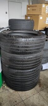 Michelin Primacy 4 235/50/19