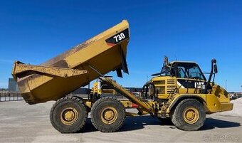 Dumper 30t CAT