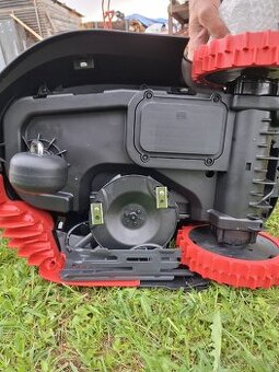 Automatika zahradní sekačka
