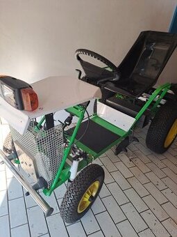 Prodám - TRAKTŮREK