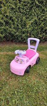 Minnie autíčko > 🌸 chodítko a odrážedlo při holčičku