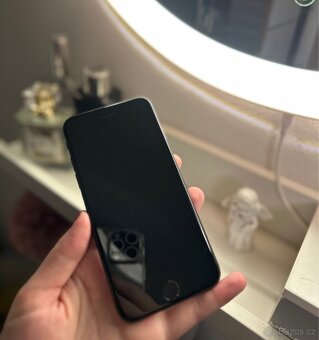 Apple iPhone 8 64gb