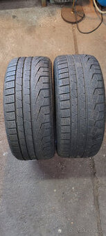 2 zimní pneumatiky PIRELLI 245/45R17 99H 7,00mm