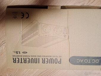 Měnič napětí 1.600 W, 24 V-DC to AC